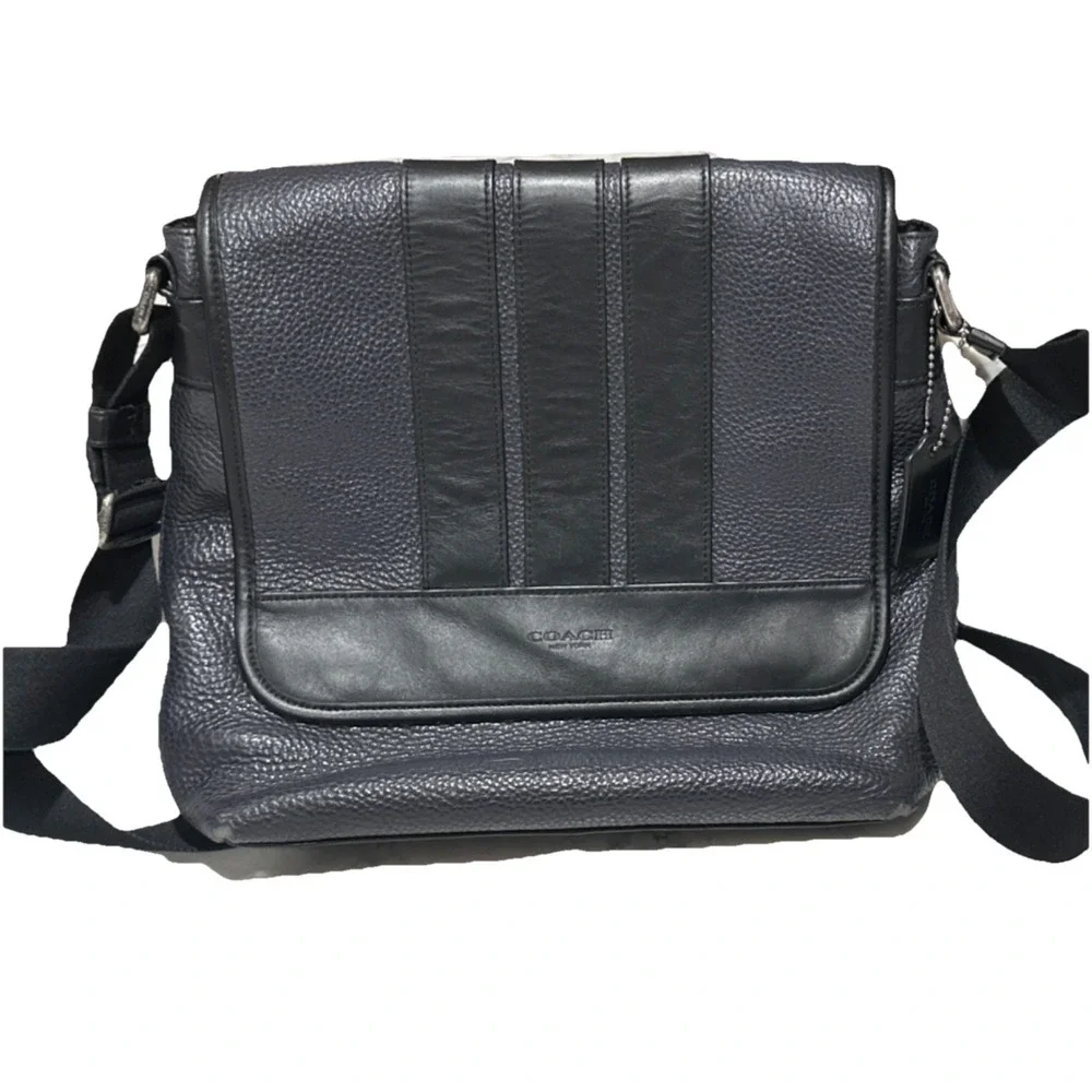 COACH Men's/Woman's Black Messenger All Leather CrossbodyBag Nylon Straps Medium